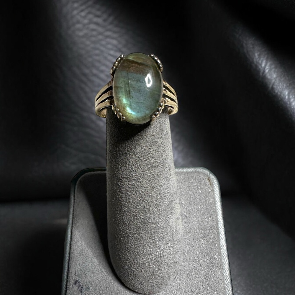 Vintage Large Rainbow Moonstone Sterling Silver Ring - Picture 5 of 10